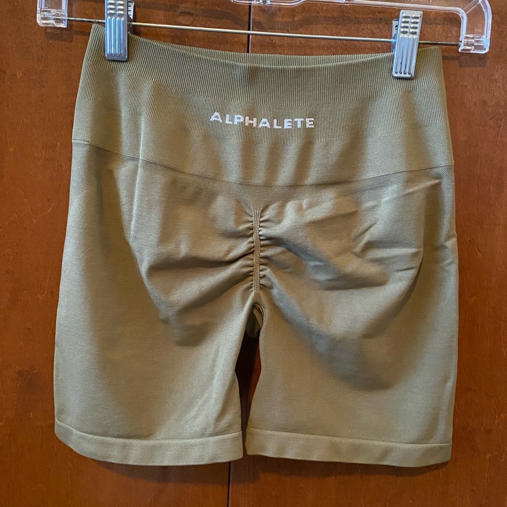 Alphalete Amplify Shorts